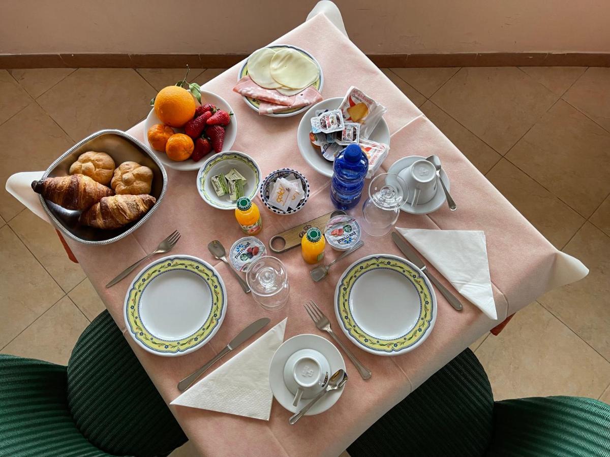 Hotel Miramare Garzia Marinella di Selinunte Buitenkant foto