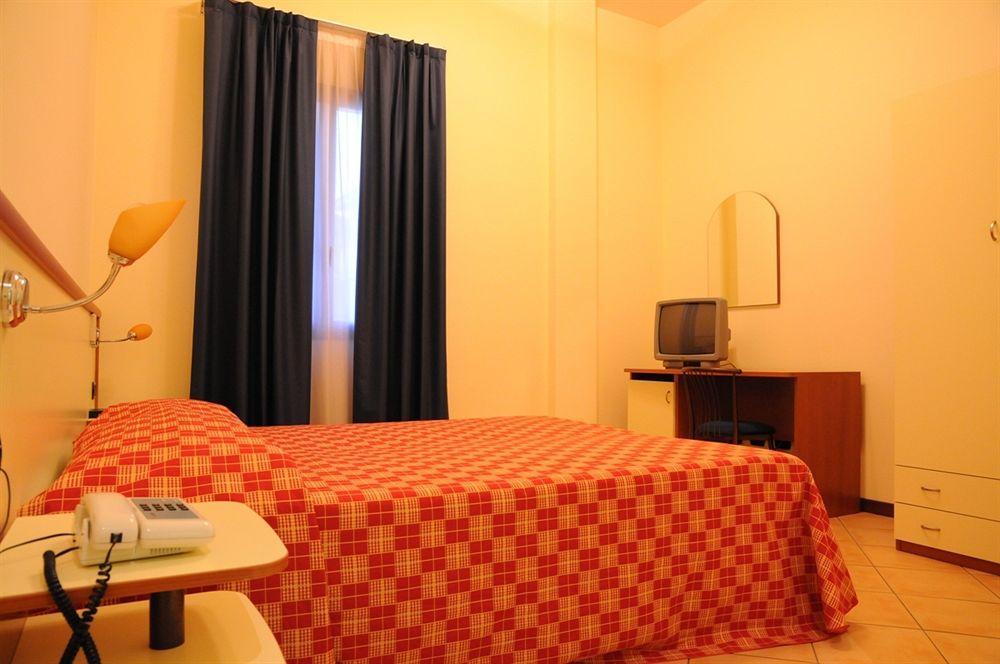 Hotel Miramare Garzia Marinella di Selinunte Buitenkant foto