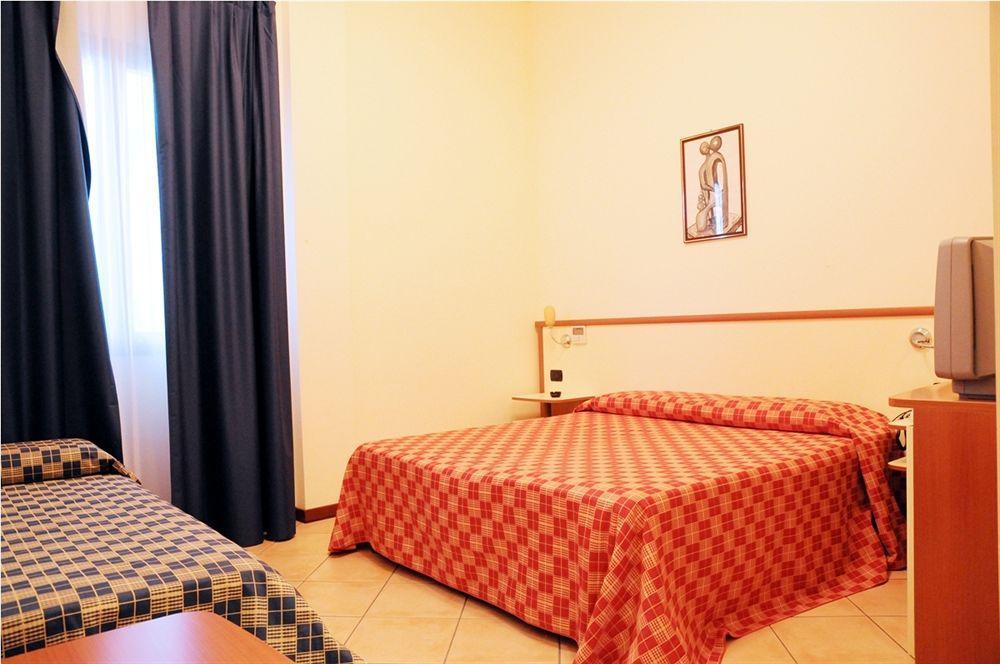 Hotel Miramare Garzia Marinella di Selinunte Buitenkant foto