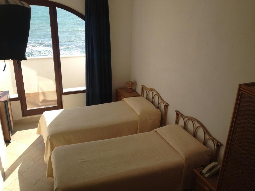 Hotel Miramare Garzia Marinella di Selinunte Buitenkant foto